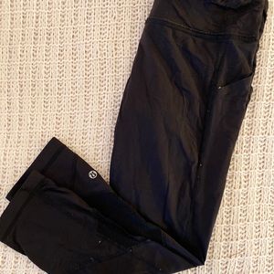 Black Lulu Lemon Cropped Leggings